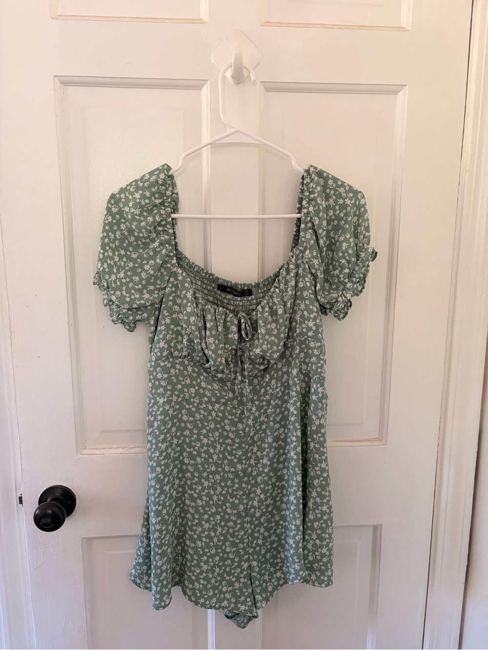 Smocked Neck Floral Romper - Sage Green